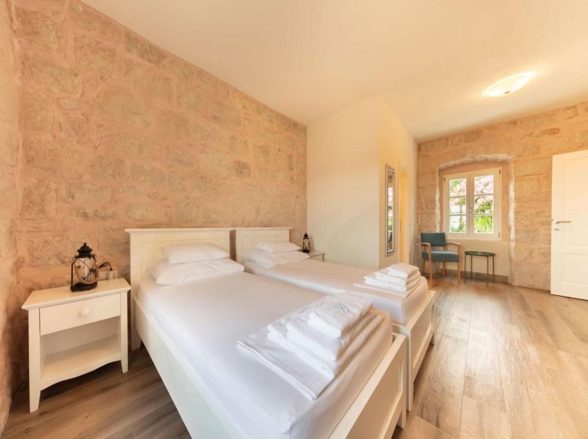 Villa Joe Čilipi Buitenkant foto